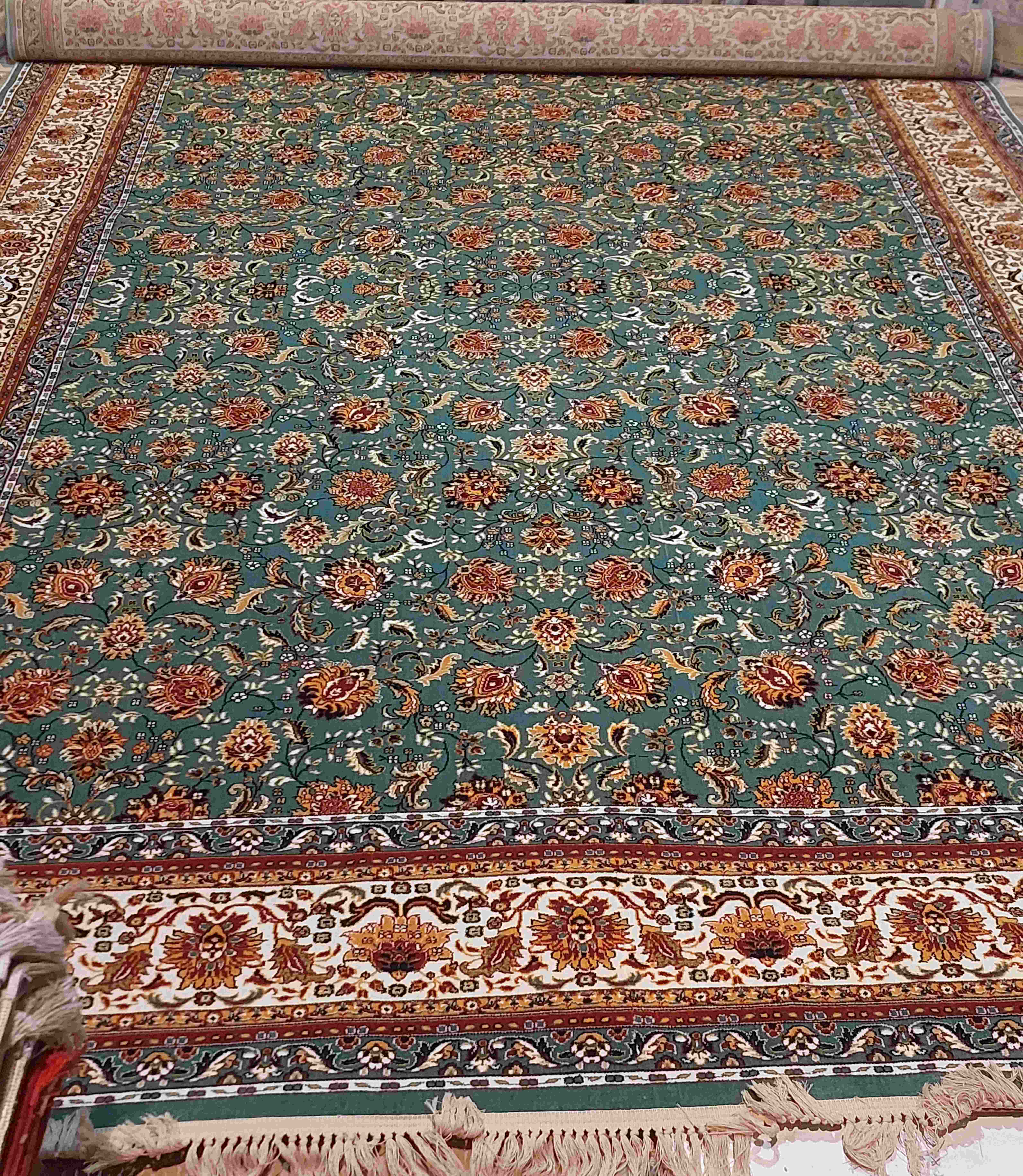 فرش9متری ابریشمی کرامتیان