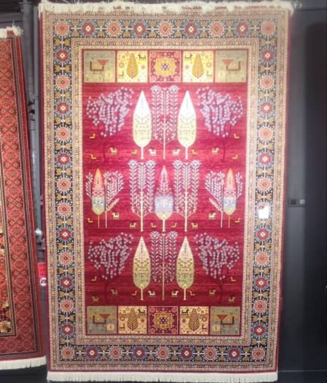 فرش 9متری ستاره کویر یزد گروه شاهکار نوین