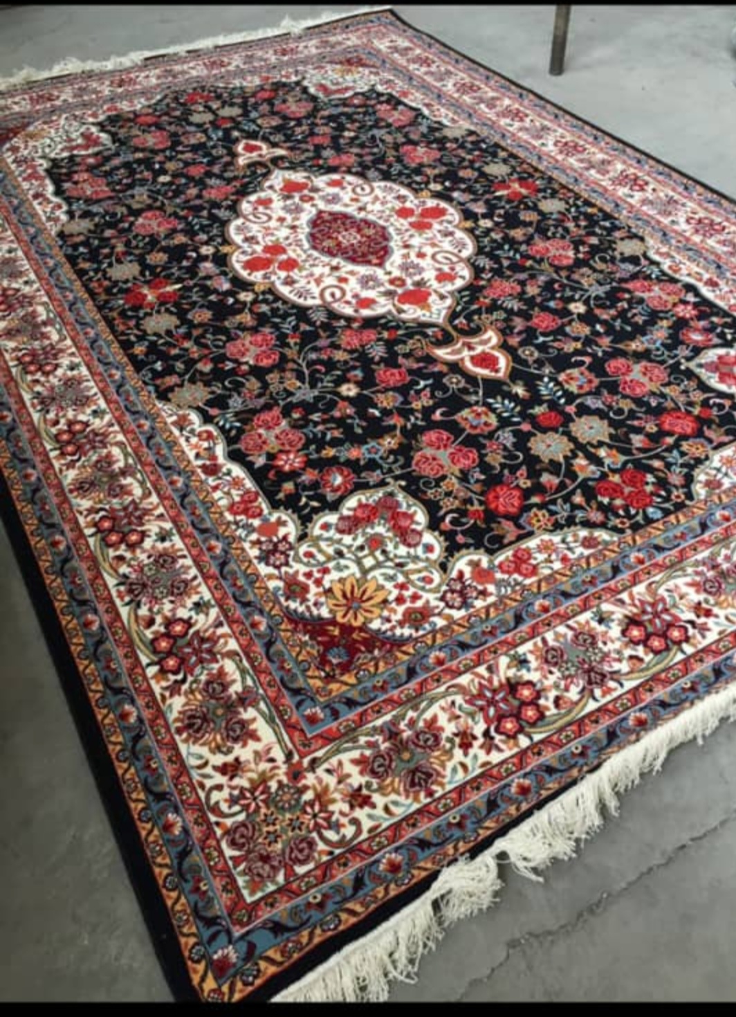 فرش 12 متری ستاره کویر یزد سری شاهکار نوین